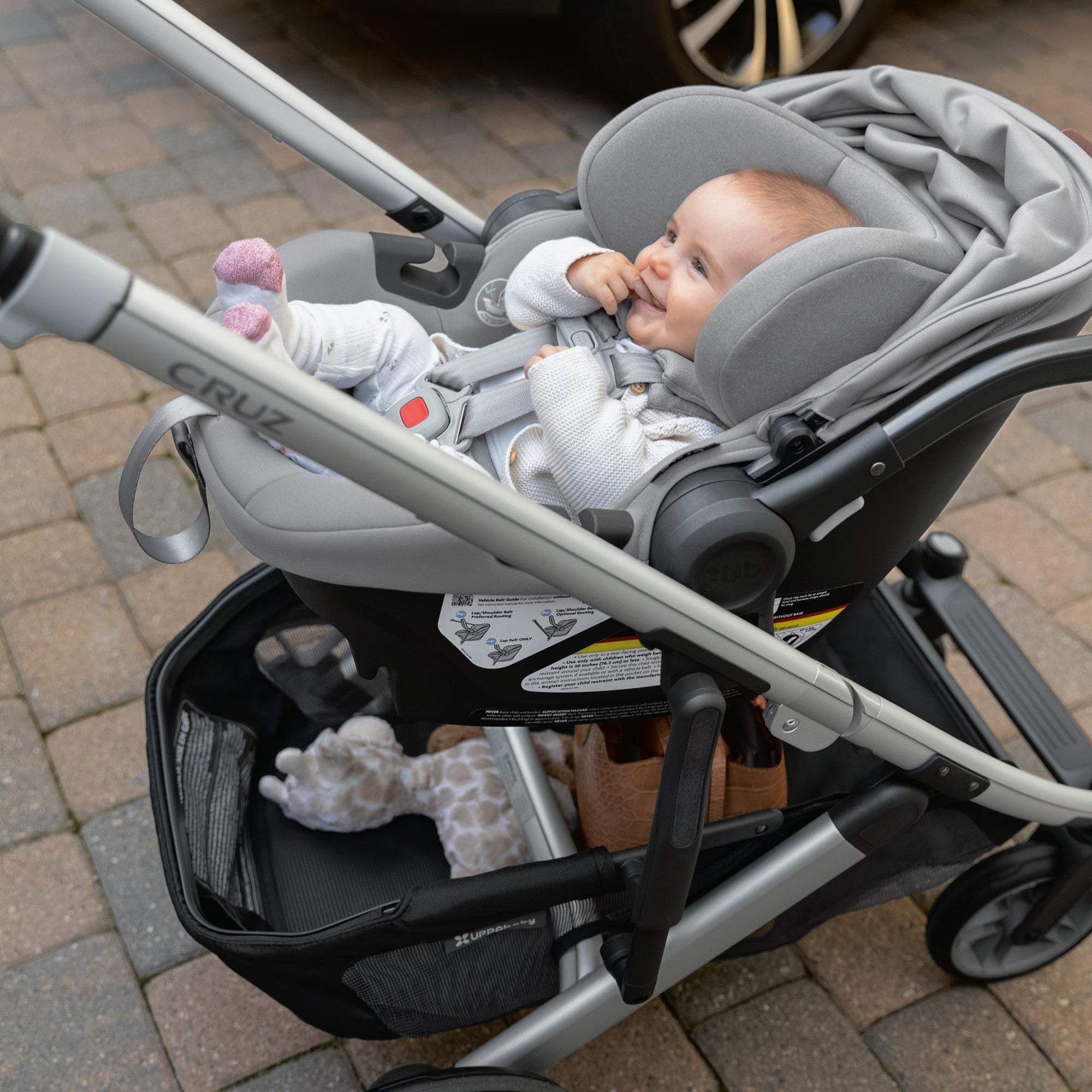 UPPAbaby Aria Lightweight Infant Car Seat + Base