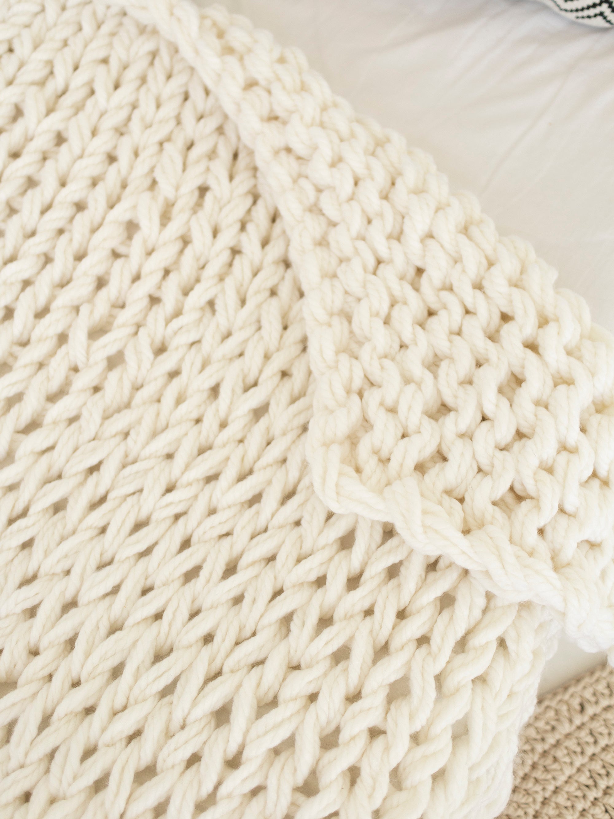 Anzy Home Chunky Knit Baby Blanket