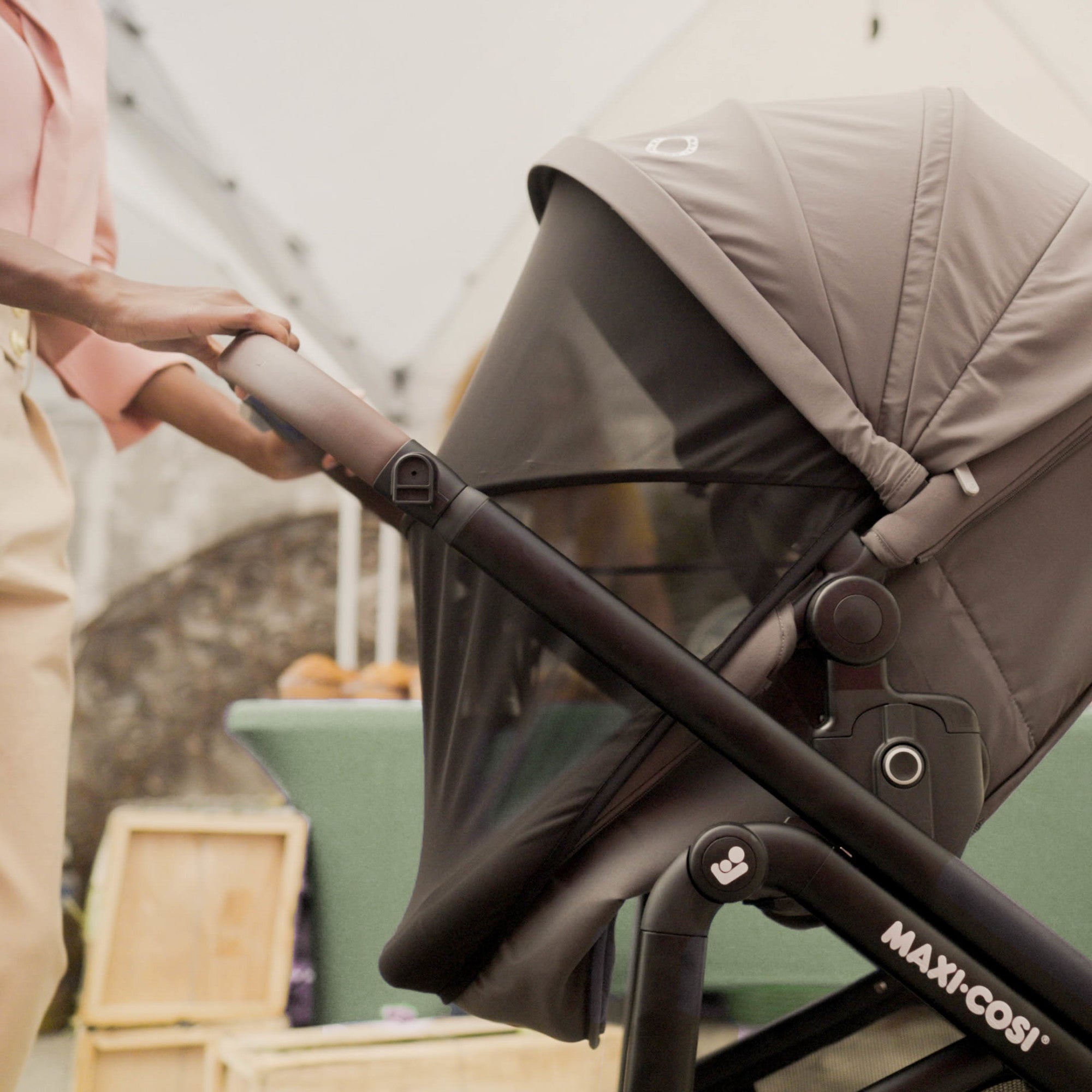 Maxi-Cosi Tayla Max 5-in-1 Travel System | Damaged Box