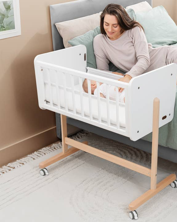 Comfy Cubs Wooden Bassinet Bedside Sleeper