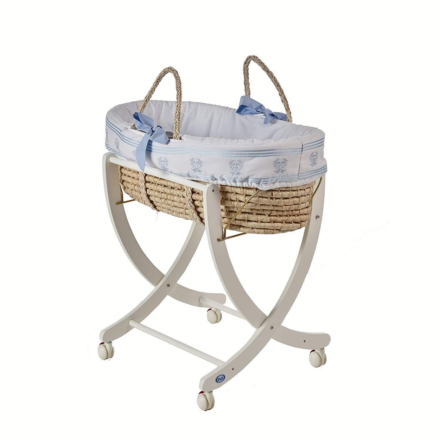 Moses basket with shops wheel stand