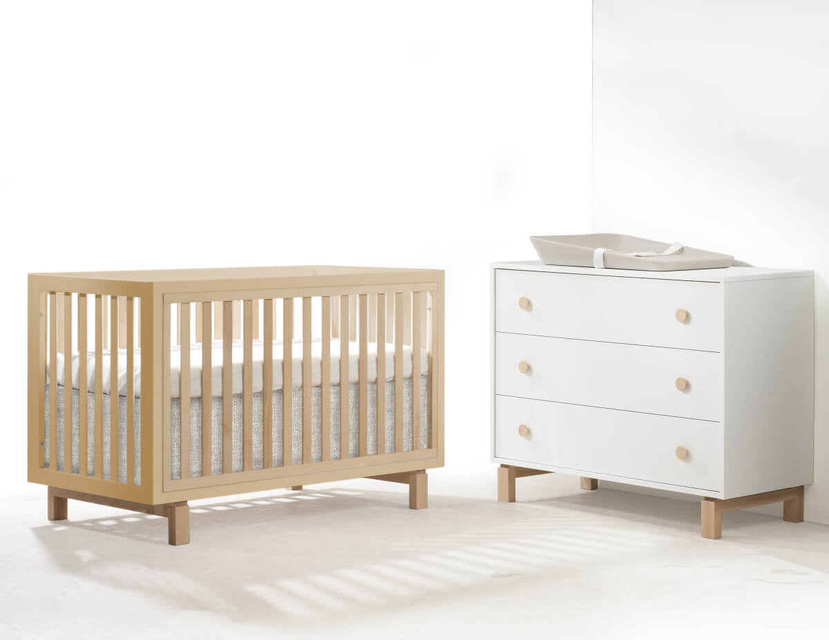 Crib and dresser set white best sale