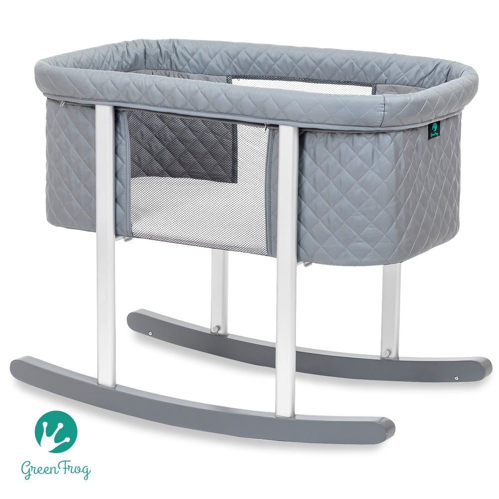 Buy Mega babies’ Green Frog bassinet in a trendy gray, diamond-patterned design.