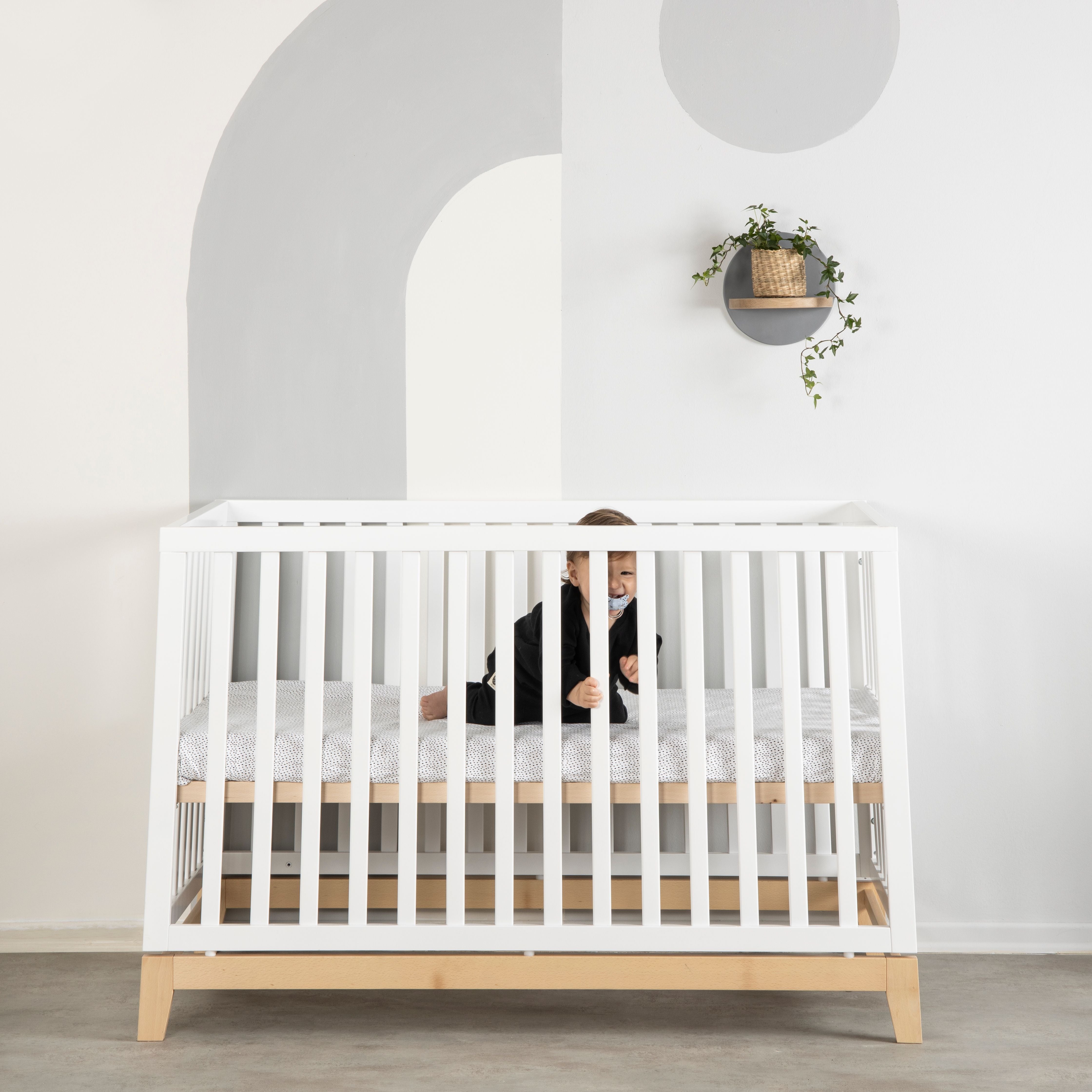 dadada Chelsea 3-in-1 Convertible Crib